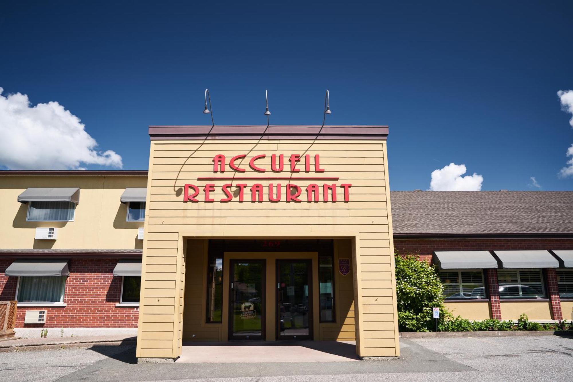 Hotel-resto-bar Le Journel Saint-Joseph-de-Beauce