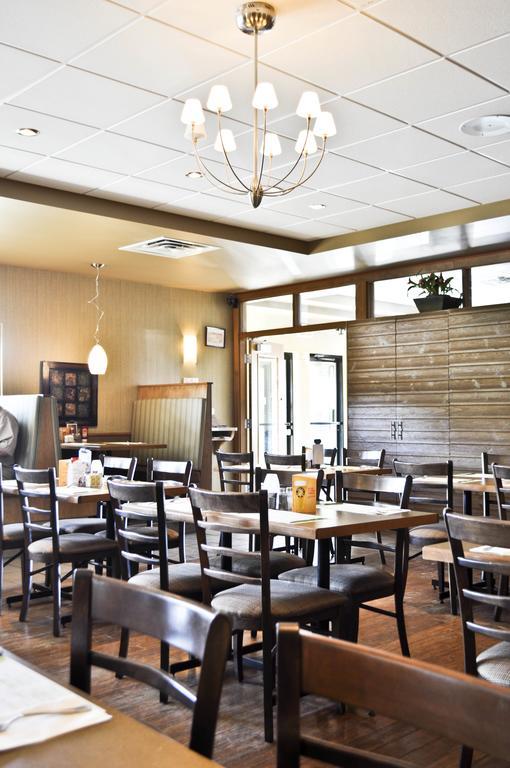 Hotel-resto-bar Le Journel Saint-Joseph-de-Beauce